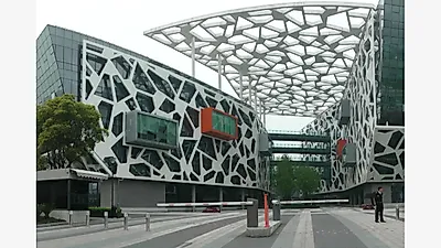 Qwen3.8 Goes Open: Alibaba Ships a 2.4T Flagship and a 27B Workhorse