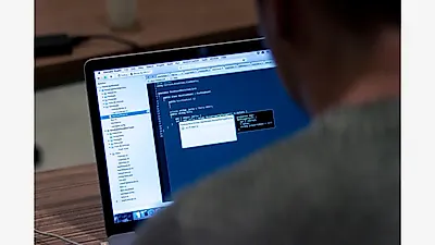 Recursive, 맥북서 도는 코딩 모델 Flint 공개…AI가 개발 주도